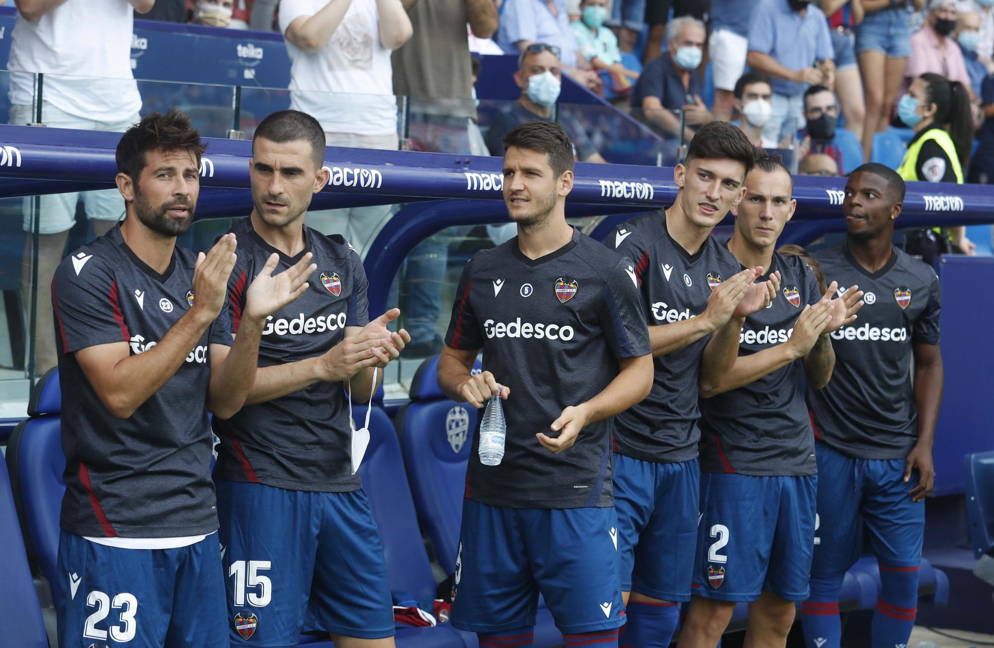 Levante UD - Rayo Vallecano en imágenes