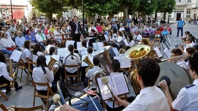 Cee honra a Begoña Caamaño e a Mon na Semana das Letras