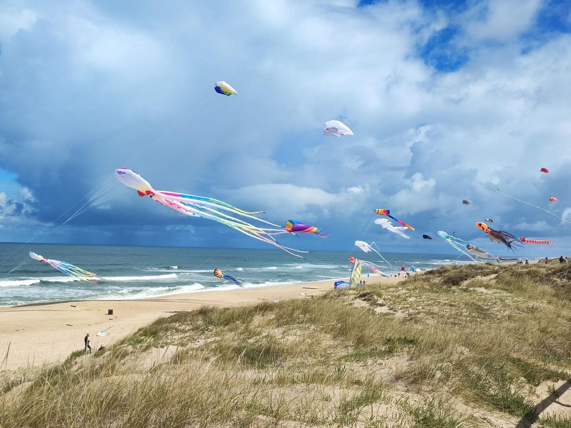 Magia para la vista: el festival de cometas que colorea el aire en Portugal
