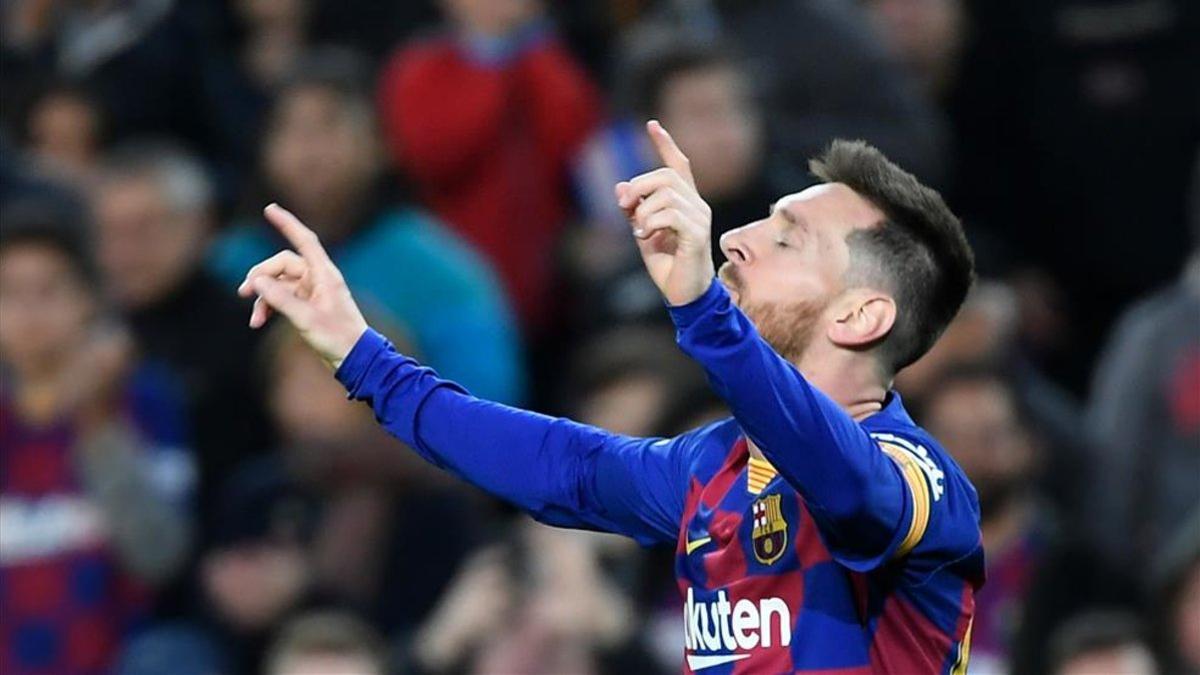 Asi se entrena Messi en Rosario