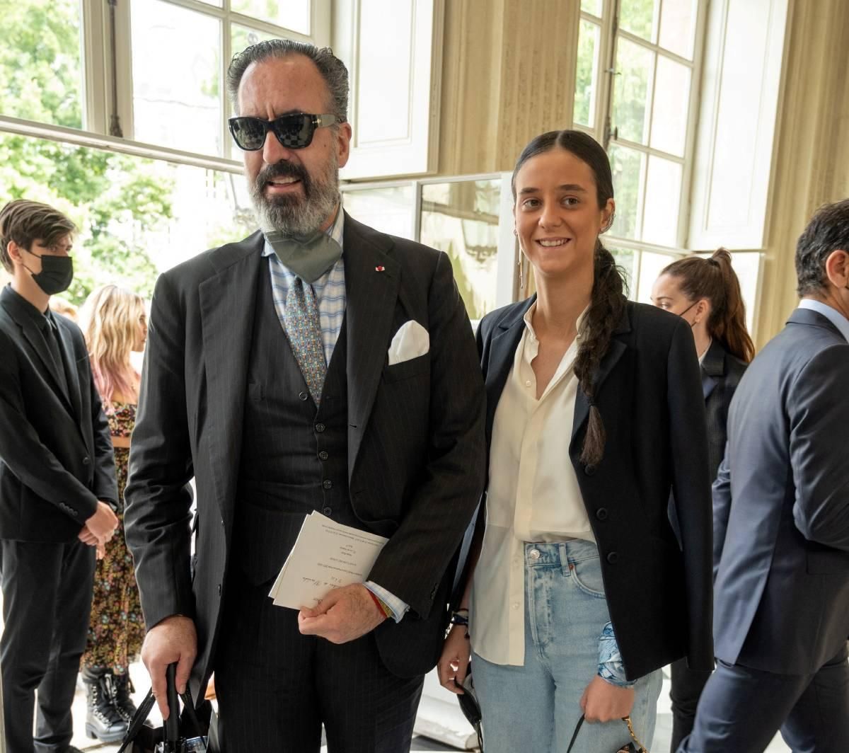 Jaime de Marichalar y su hija Victoria Federica en el desfile de Dior