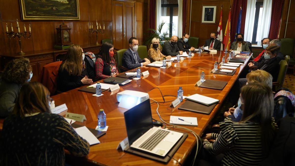 Reunión de la  Mesa de Trabajo sobre la Trata de Seres Humanos.