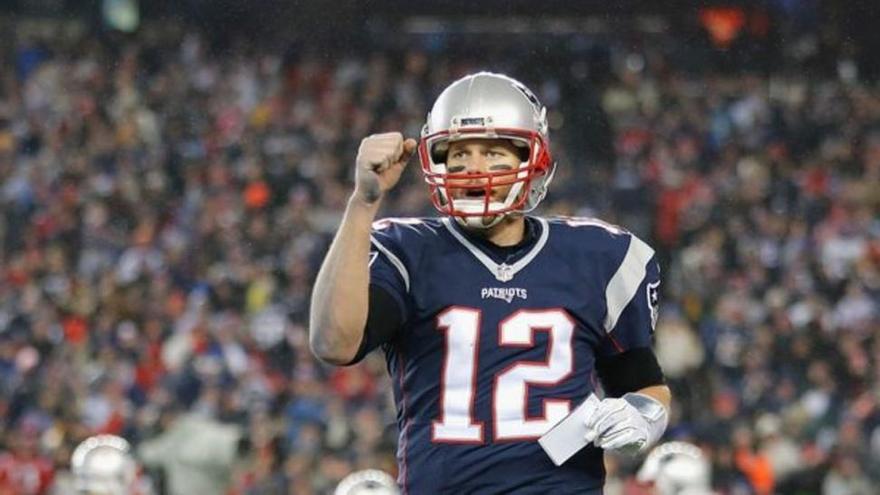 Tom Brady, a un paso del trono