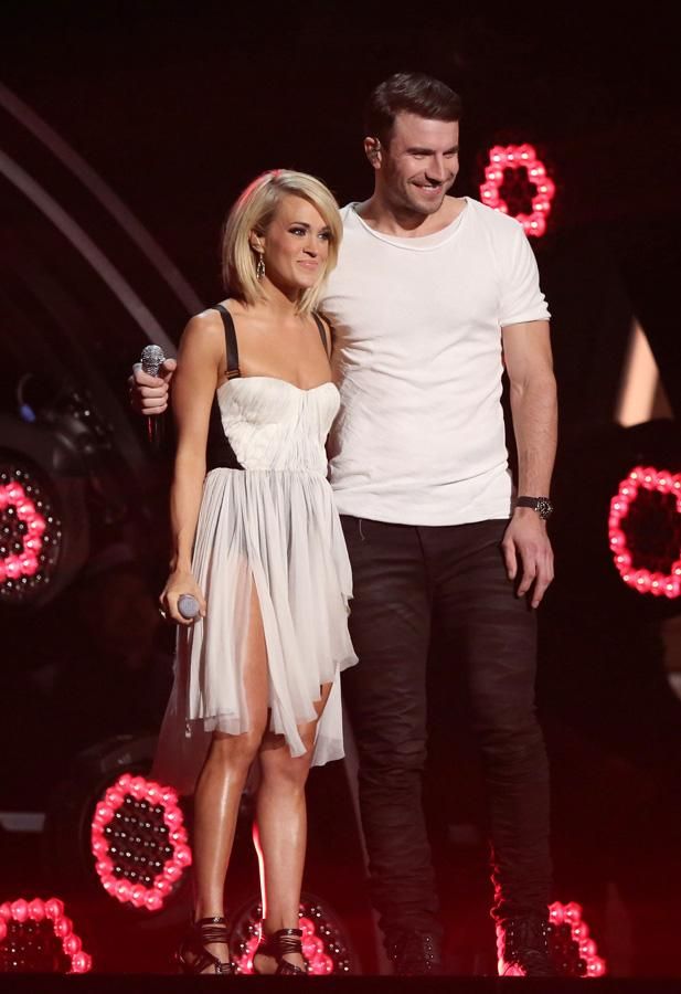 Premios Grammy 2016: Carrie Underwood con vestido de Maria Lucia Hohan