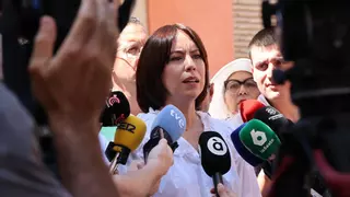 Morant, sobre Mazón: "Se puede tener título universitario y estar de parranda mientras la gente se está muriendo"