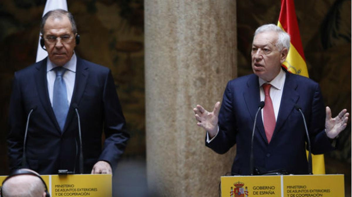 Declaracions de José Manuel García-Margallo, aquest dimecres, al palau de Viana a Madrid.