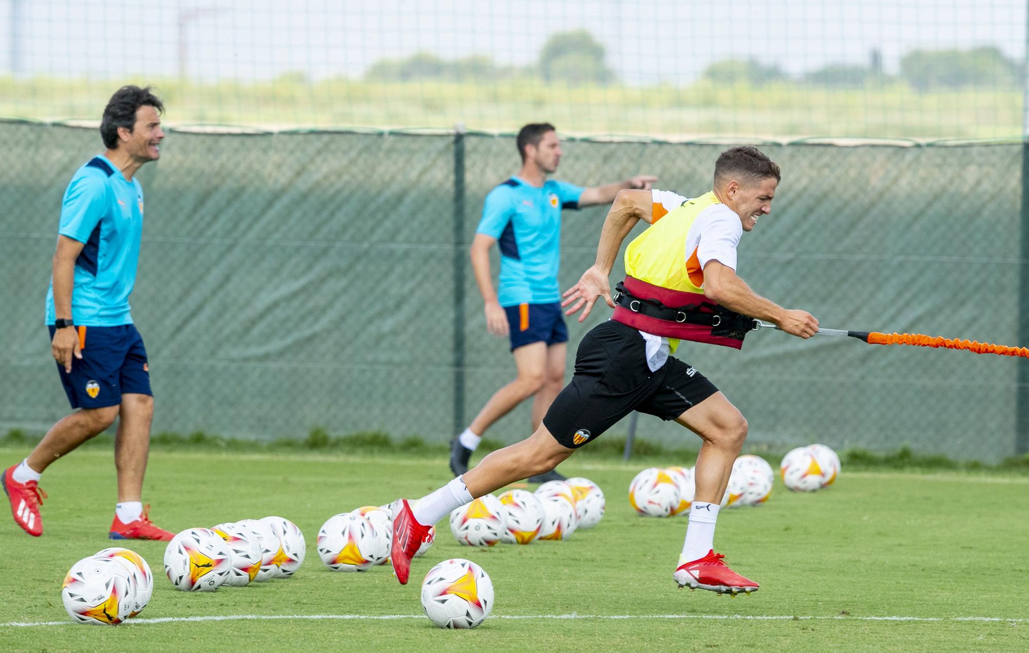 La semana de entrenamientos del Valencia CF en imágenes