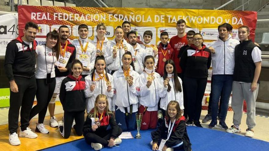 Competidores del Hebe Moaña en el Campeonato de España. |   // FDV