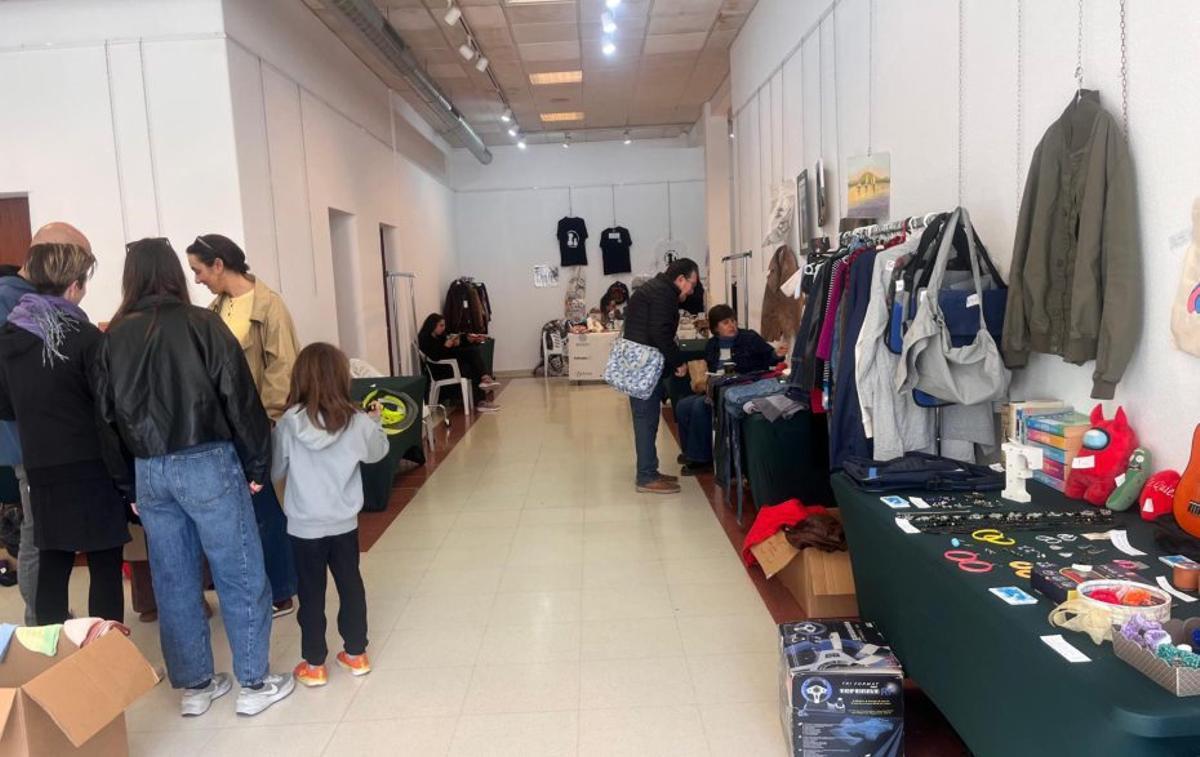 Asistentes á cita na Sala Abanca.  |