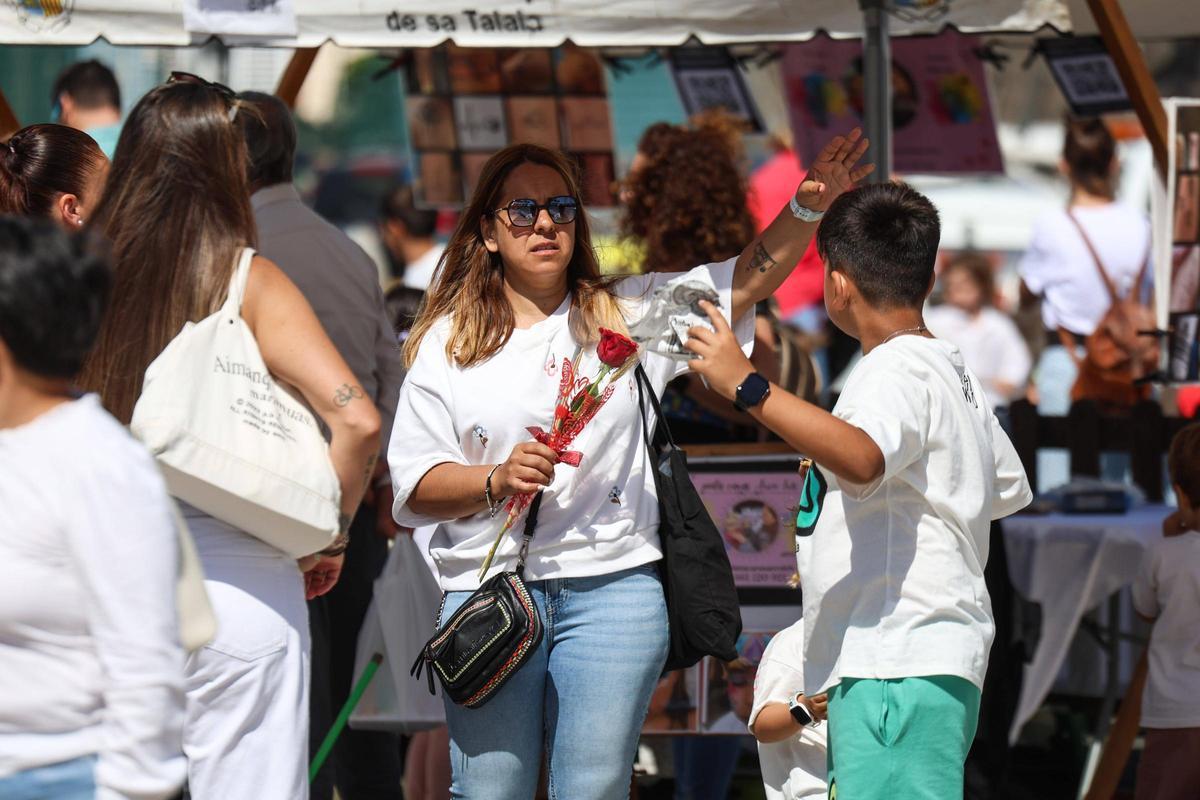 La rosa, el símbolo del amor en el día de Sant Jordi.