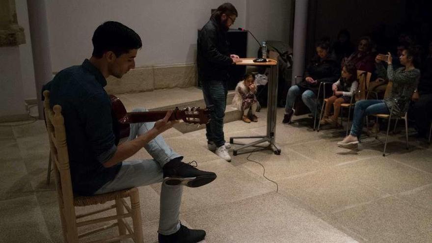 Música por el pueblo calé