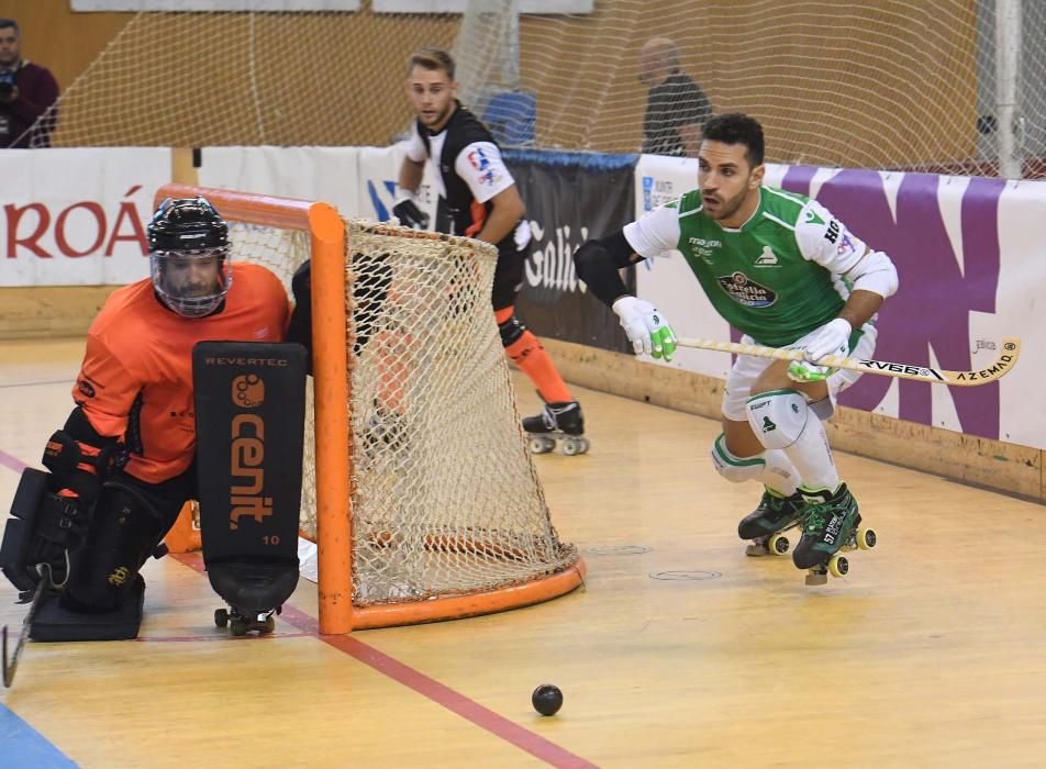 El Liceo golea 13-0 al Palafrugell y sigue líder