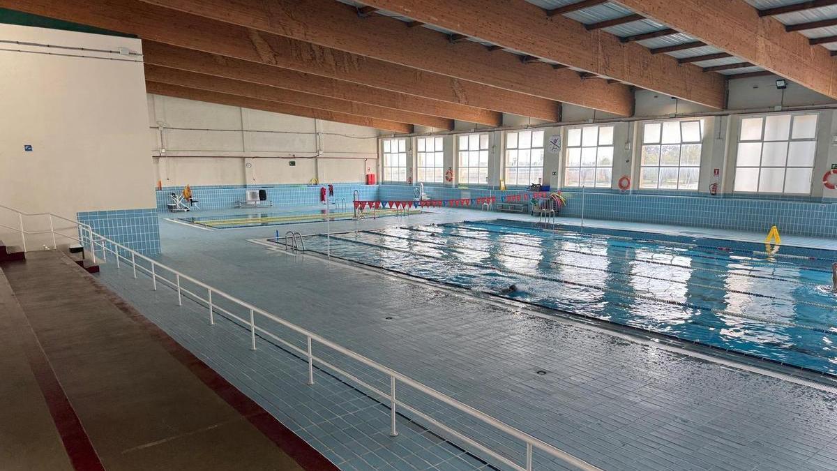 Vista de la piscina de Sueca.