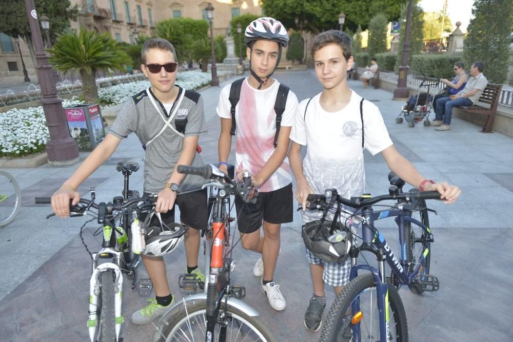 Ruta de bicicletas a la luz de la luna de Murcia