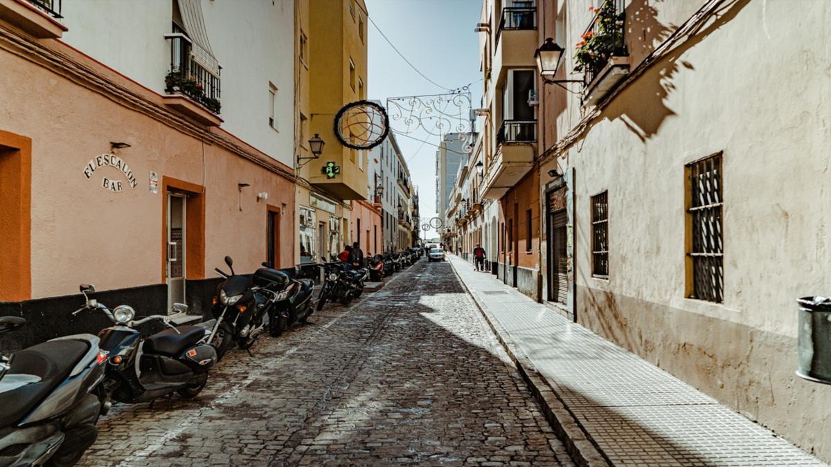 Se sorprende por el enorme parecido de esta ciudad de España con La Habana