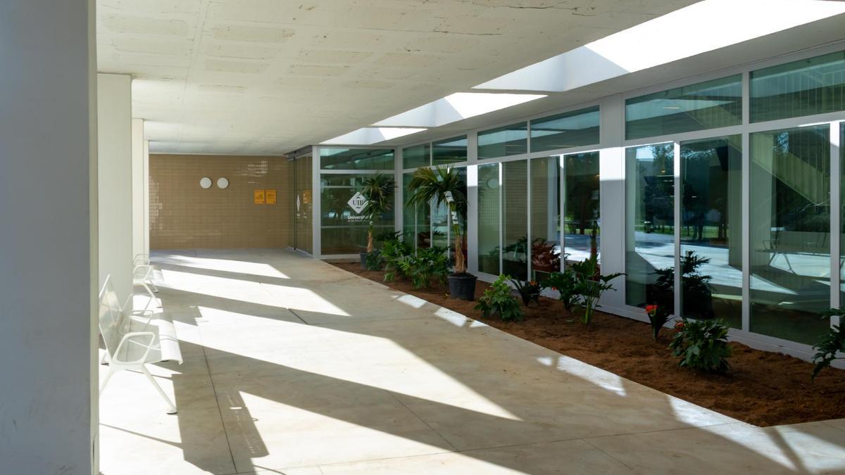 La UIB inaugura el nuevo edificio Margalida Comas i Camps para Enfermería, Fisioterapia y Psicología