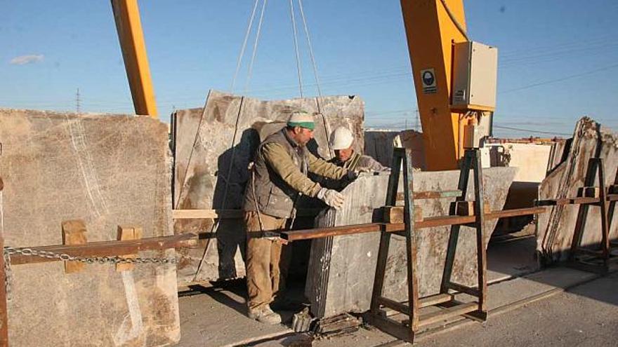 Los trabajadores podrán adquirir formación para desempeñar otros puestos.