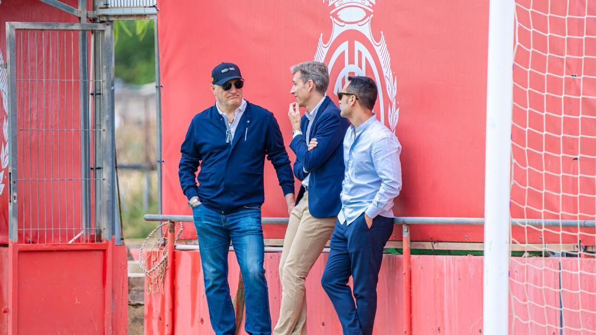 Kohlberg, junto a Alfonso Díaz y Sergio Marty.