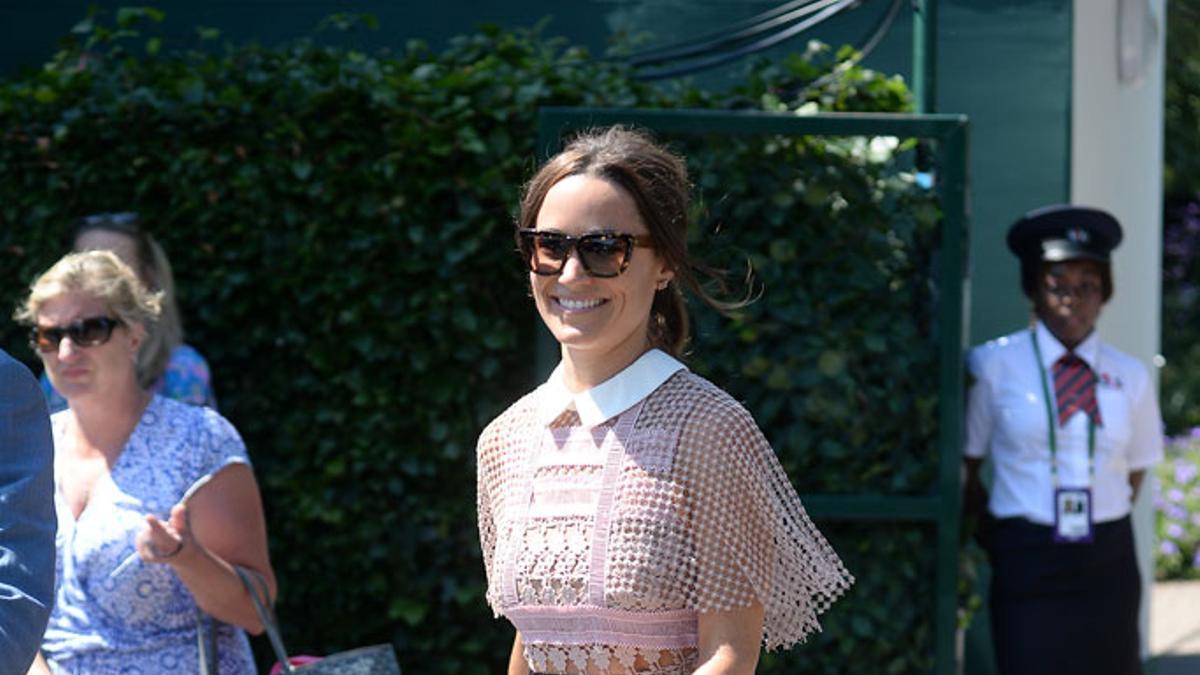 Pippa Middleton con vestido de Self Portrait