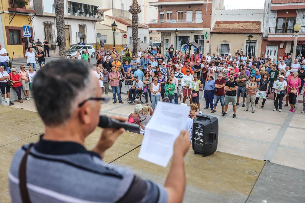 Protesta en San Miguel de Salinas contra la instal