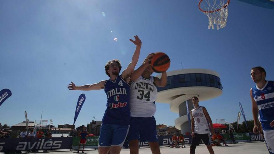 Torneo de basket 3x3 en el Niemeyer