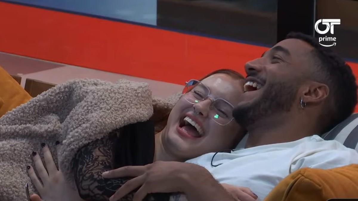 OT 2023: el beso que confirma quienes forman la primera pareja del programa