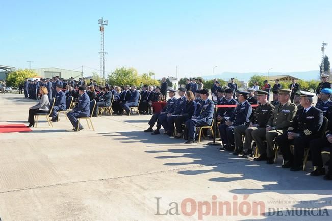 Homenaje al primer salto paracaidista militar en la Base Aérea de Alcantarilla