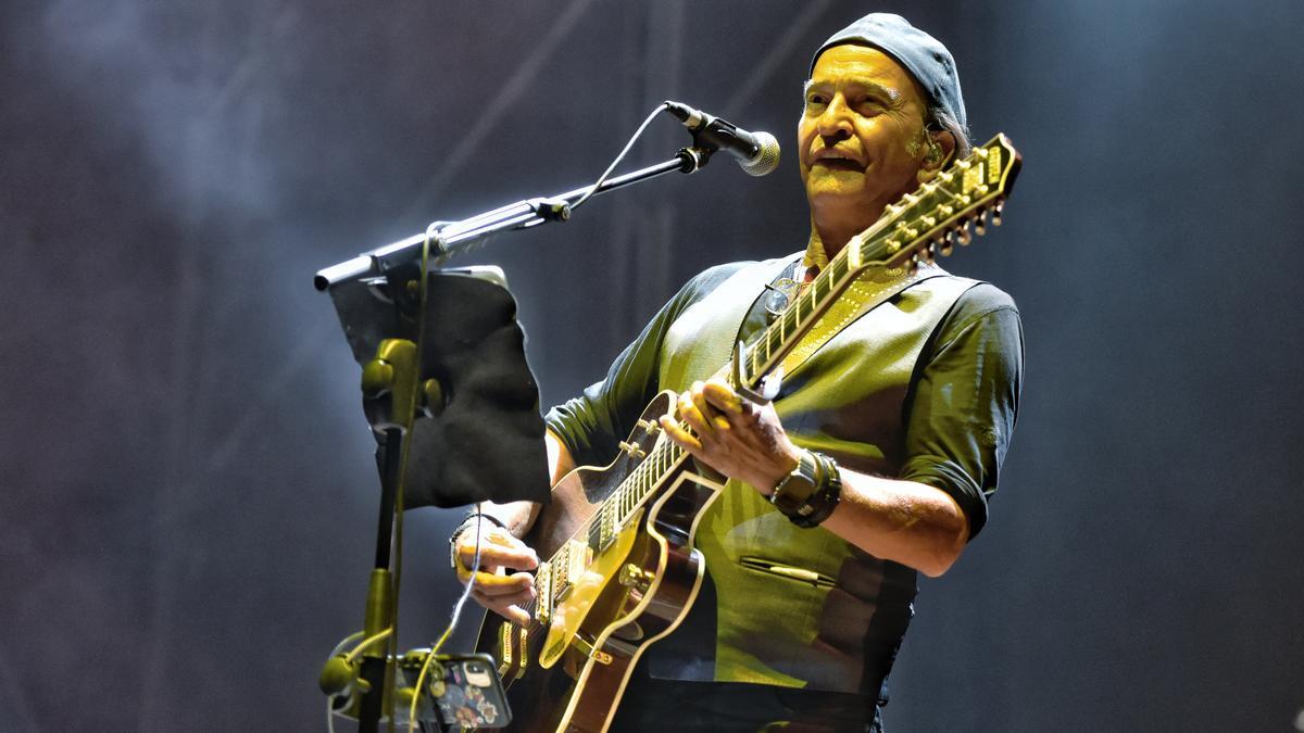 Concierto de Los Secretos en el Festival Mar d’Estiu. FOTO FERRAN SENDRA