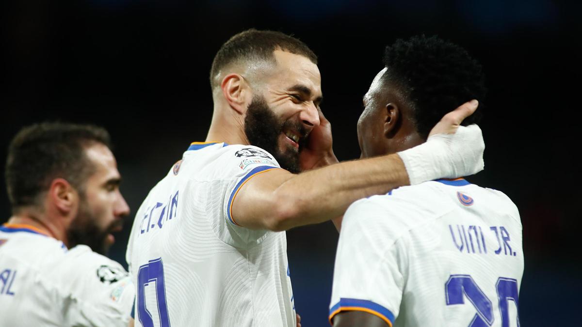 Vinicius y Benzema.