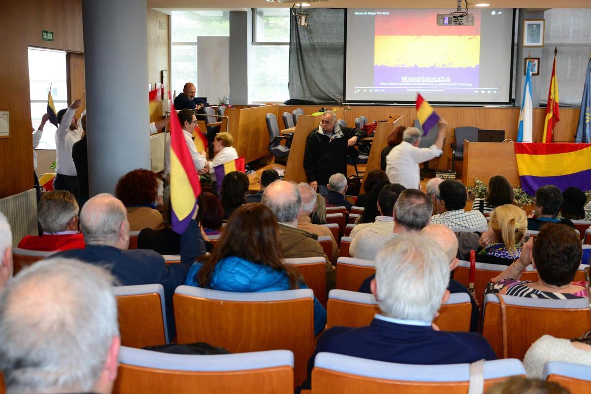 Cangas rememora a proclamación da II República