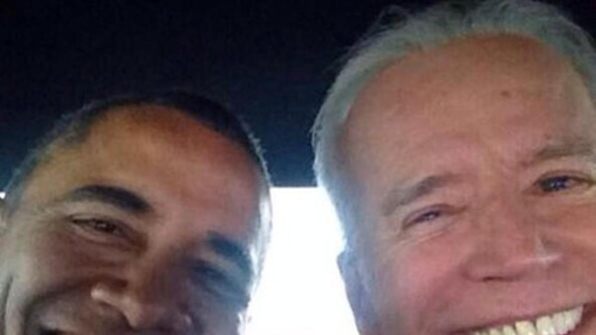 Barack Obama y Joe Biden en el 'selfie' que el vicepresidente de EEUU ha colgado en su cuenta de Instagram.