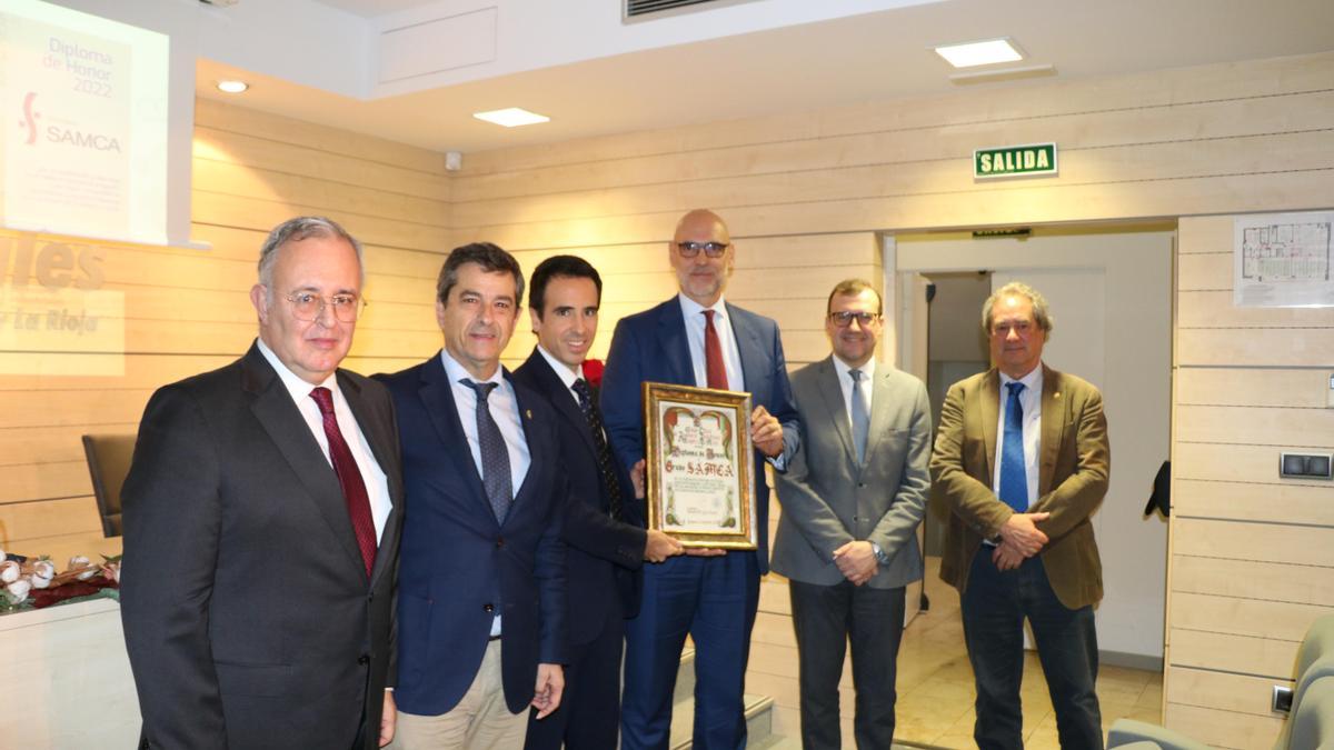 Samca recibe el Diploma de Honor del Colegio de Ingenieros Industriales