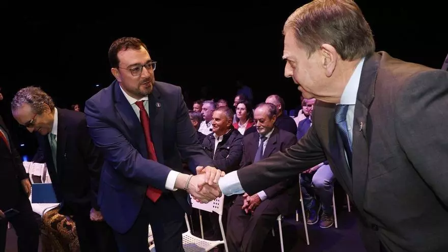 VÍDEO: Alfredo Canteli, alcalde de Oviedo: "El gasto ya no pinta nada"