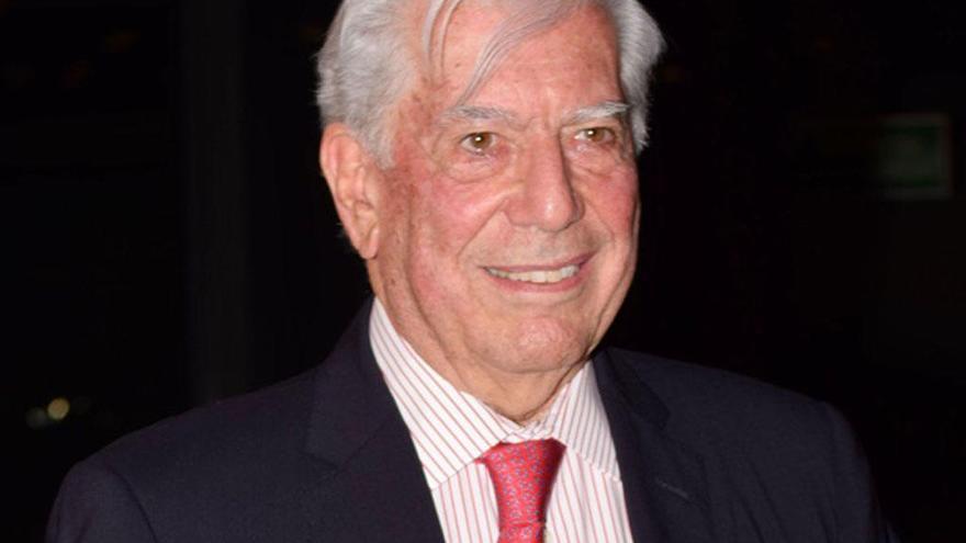 El nobel peruano, Mario Vargas Llosa.