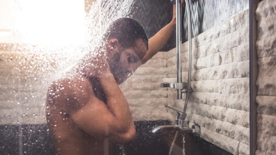 Diez beneficios que aporta ducharse con agua fría - La Opinión de Málaga