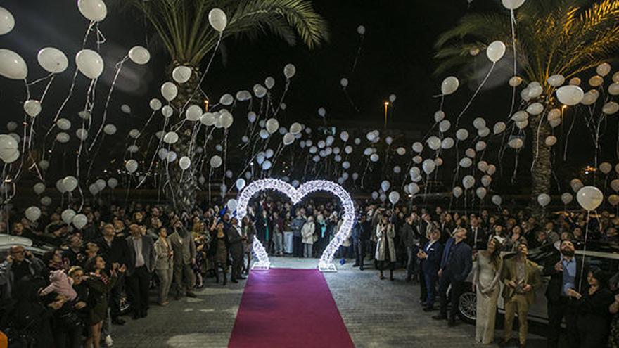 Momento de la apertura del wedding center