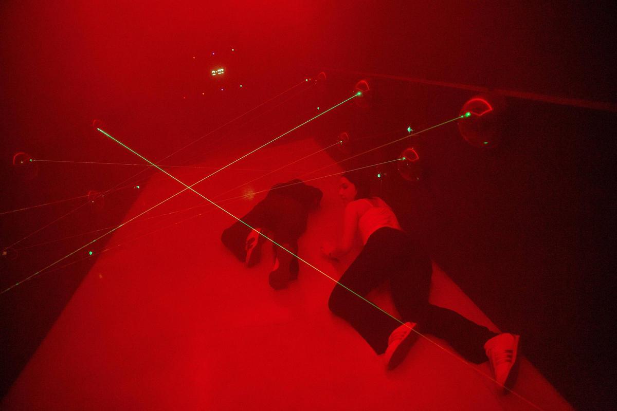 Así es GameSide, el nuevo complejo de ocio inmersivo de Terrassa con juegos de acción, QuizShow y karaoke