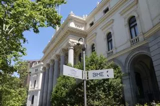 El Ibex 35 cae un 0,5% en la apertura y pierde los 14.100 puntos