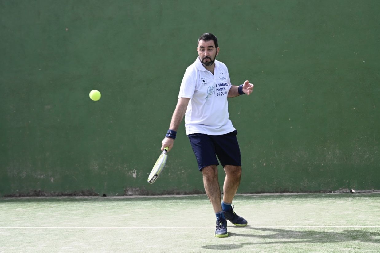 Las mejores imágenes de la jornada de pádel solidario de la Gaiata 15 en Castelló