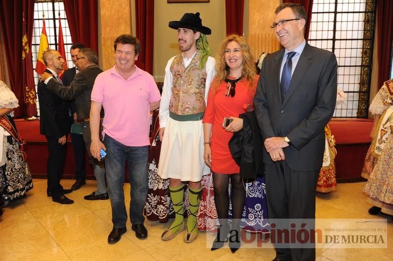 Mejores trajes de huertana y huertano del 'photocall' del Bando de la Huerta de Salzillo Tea and Coffee