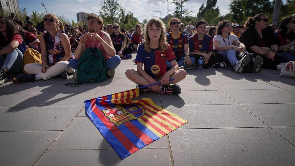 Ambiente en Barcelona por la  final de la Champions femenina Barça-Arsenal