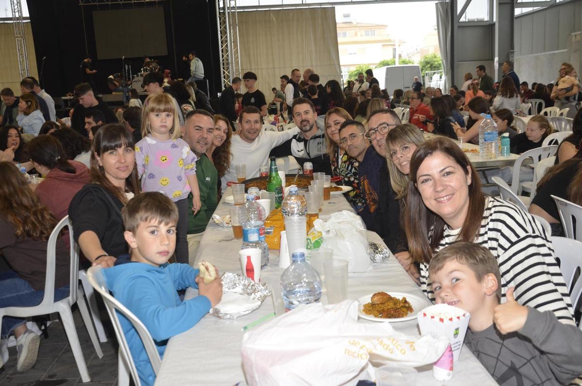 Multitudinario 'Dia de les paelles' de Moncofa
