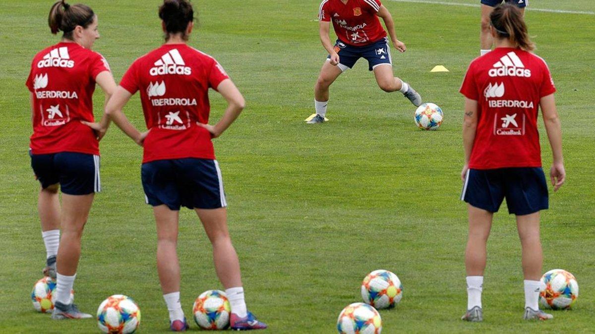 La selección, en un entrenamiento en Reims