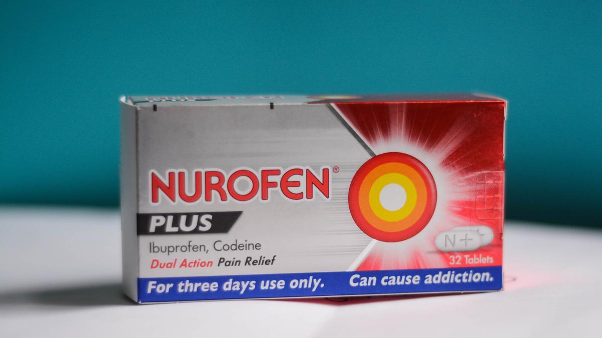 Estos fármacos combinan un opioide (codeína) y un antiinflamatorio (ibuprofeno).