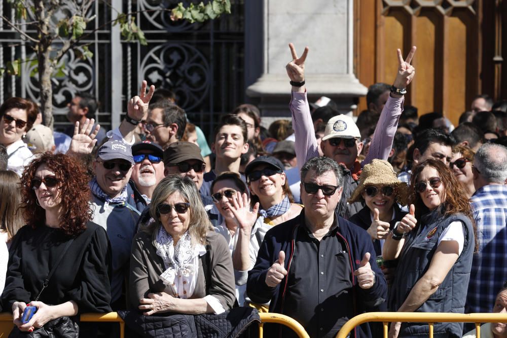 Búscate en la mascletà del 8 de marzo