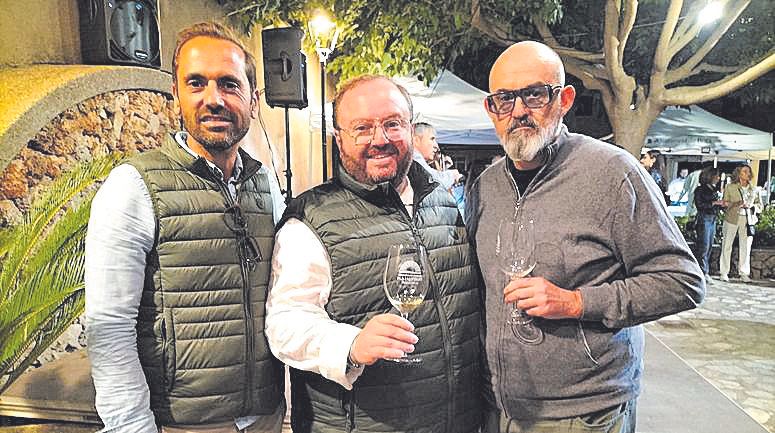 Juan Pérez, Tommy Ferragut y Antelmo Pujol.