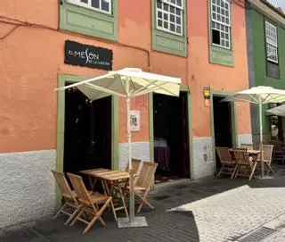 Un restaurante de Canarias invita a 400 personas a comer gratis un menú de 6 platos