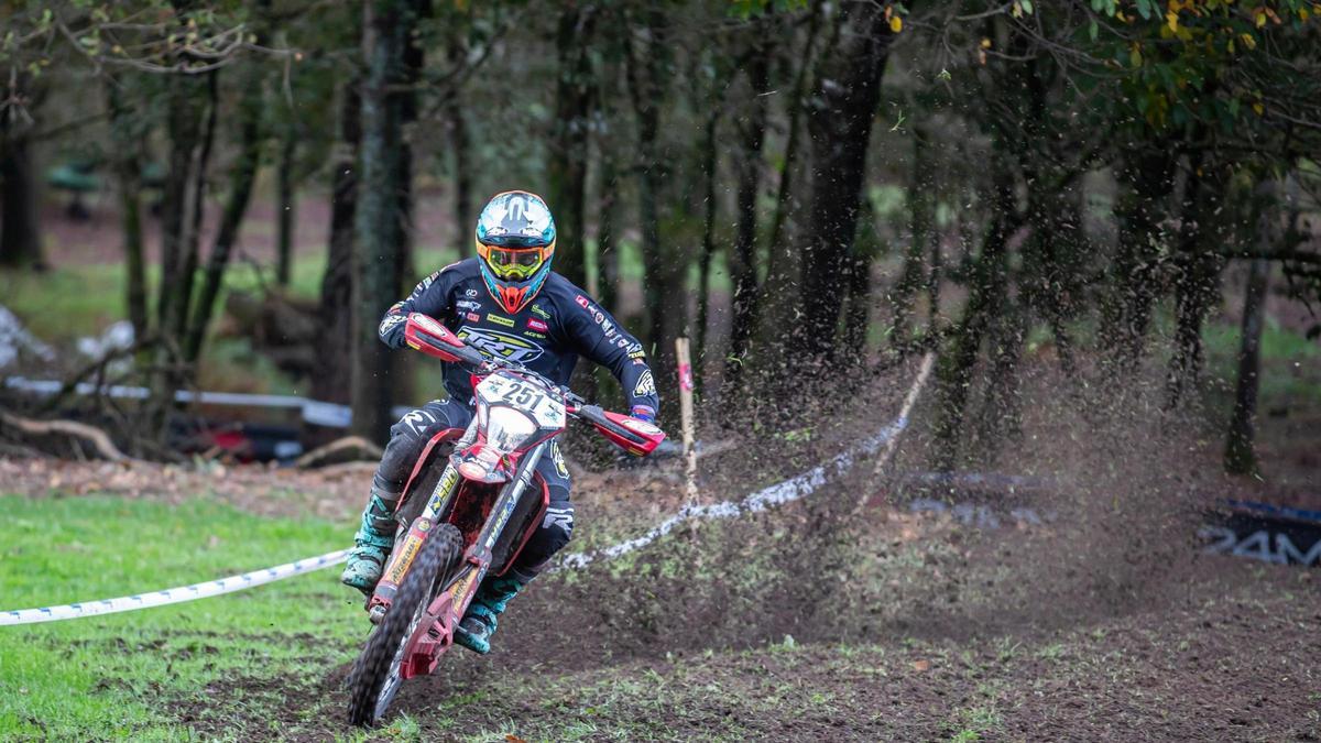 Joan Pau Segura, en uno de los tramos de la prueba disputada en Ourense