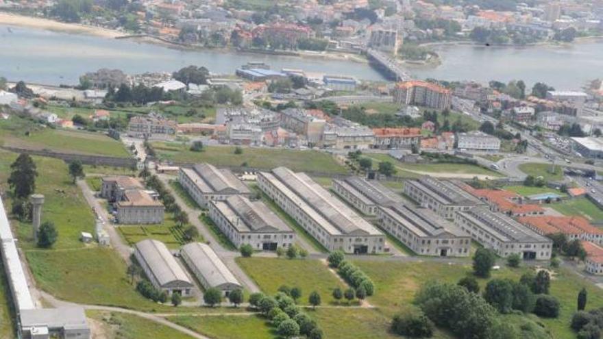 Imagen aérea de las instalaciones de la fábrica de armas. / víctor echave