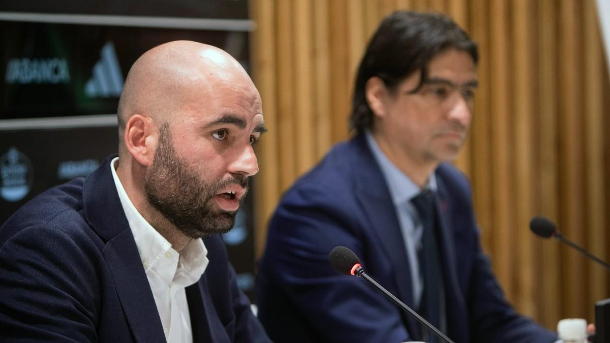 Claudio Giráldez en la rueda de prensa de su presentación